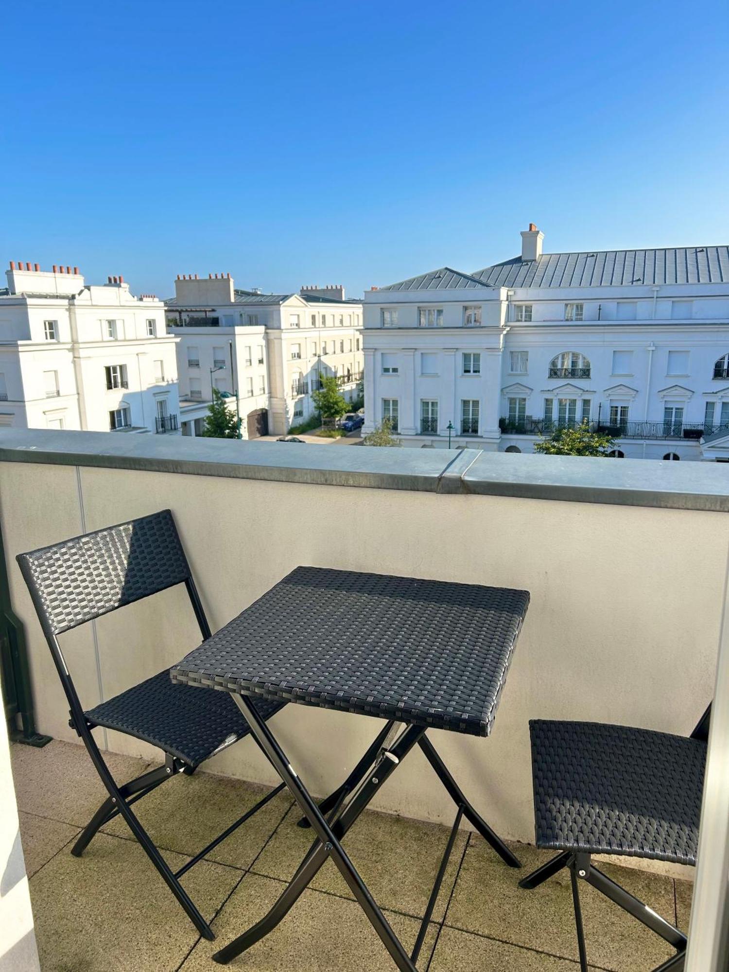 Le Regence, Terrasse, Serris Disney Exterior foto
